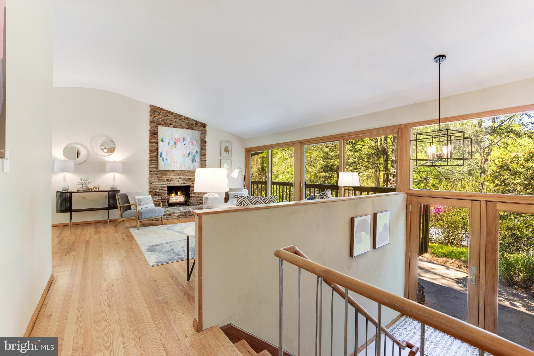 7501 Hamilton Spring Road Bethesda, MD 20817 - Photo 6 of 45