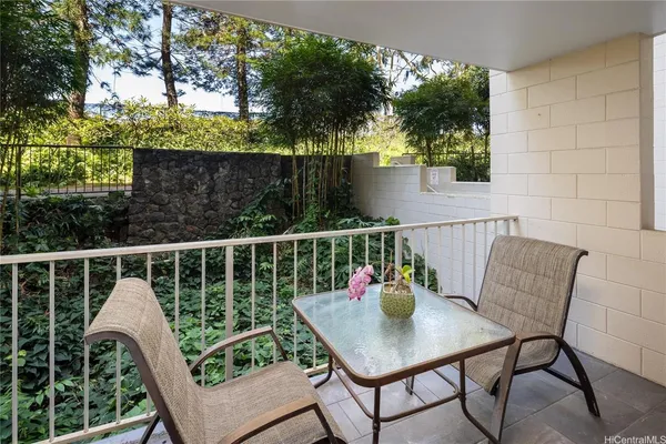 $490,000 | 98-703 Iho Place, Unit 1402, Aiea, HI 96701