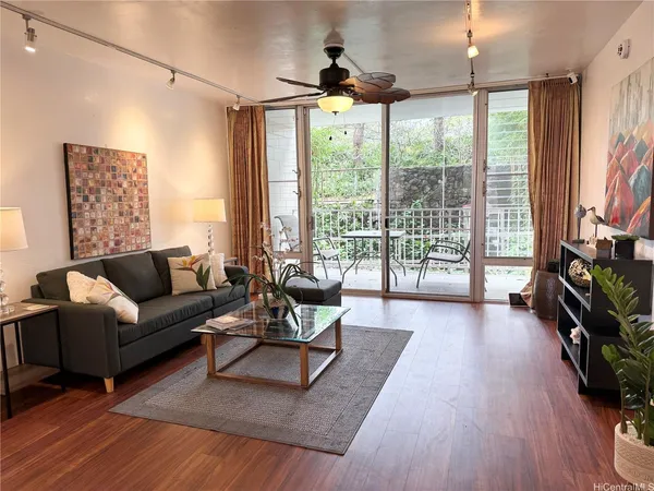 $490,000 | 98-703 Iho Place, Unit 1402, Aiea, HI 96701