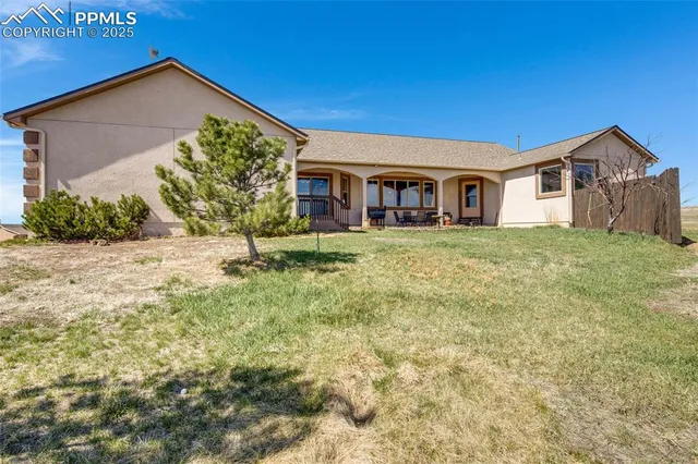 $835,900 | 15930 Alta Plaza Circle, Peyton, CO 80831