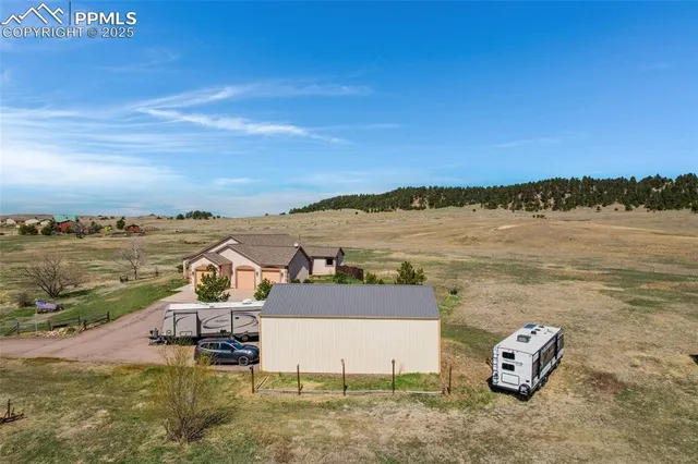 $835,900 | 15930 Alta Plaza Circle, Peyton, CO 80831