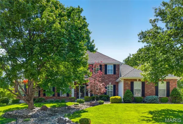 $775,000 | 5568 Hennsley Circle, Weldon Spring, MO 63304