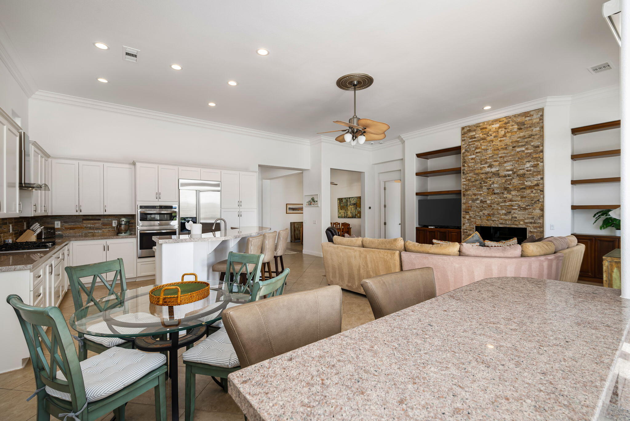 46 Vía Bella Rancho Mirage, CA 92270 - Photo 9 of 35 25-web-or-mls-DFBella_OPMG_0326_025 (2)
