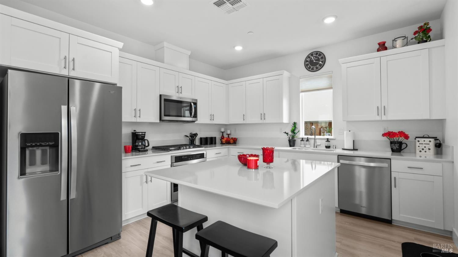 6083 Oak Leaf Place Rohnert Park, CA 94928 - Photo 19 of 58 It is easy to create special memories in this well-appointed, upgraded kitchen space.