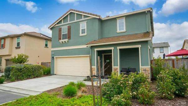 $795,000 | 6083 Oak Leaf Place, Rohnert Park, CA 94928