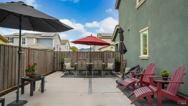 $795,000 | 6083 Oak Leaf Place, Rohnert Park, CA 94928