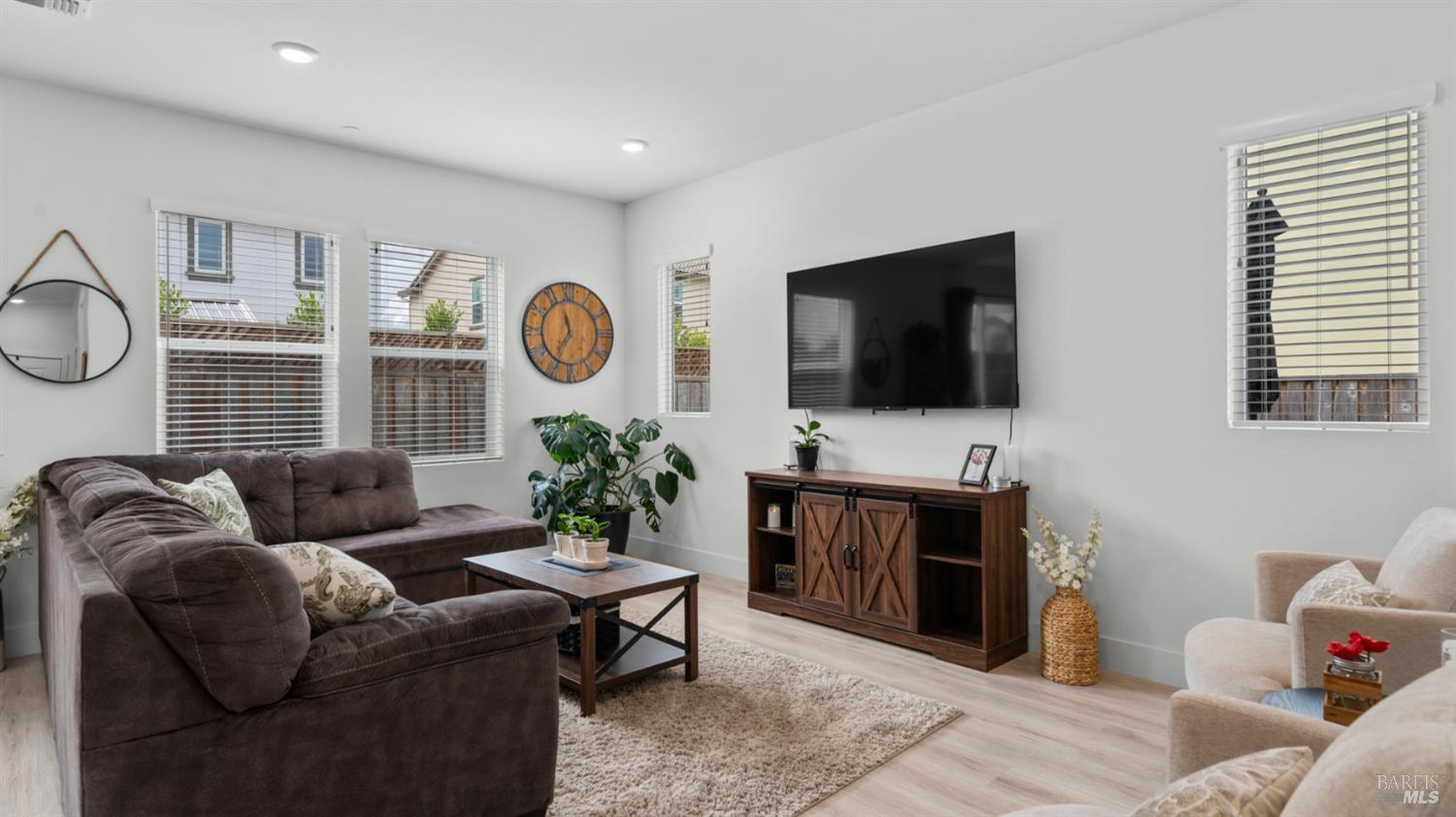 6083 Oak Leaf Place Rohnert Park, CA 94928 - Photo 8 of 47