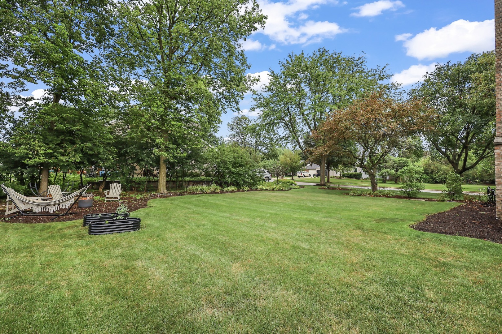 1091 Danforth Drive Batavia, IL 60510 - Photo 34 of 40 a view of a park with large trees