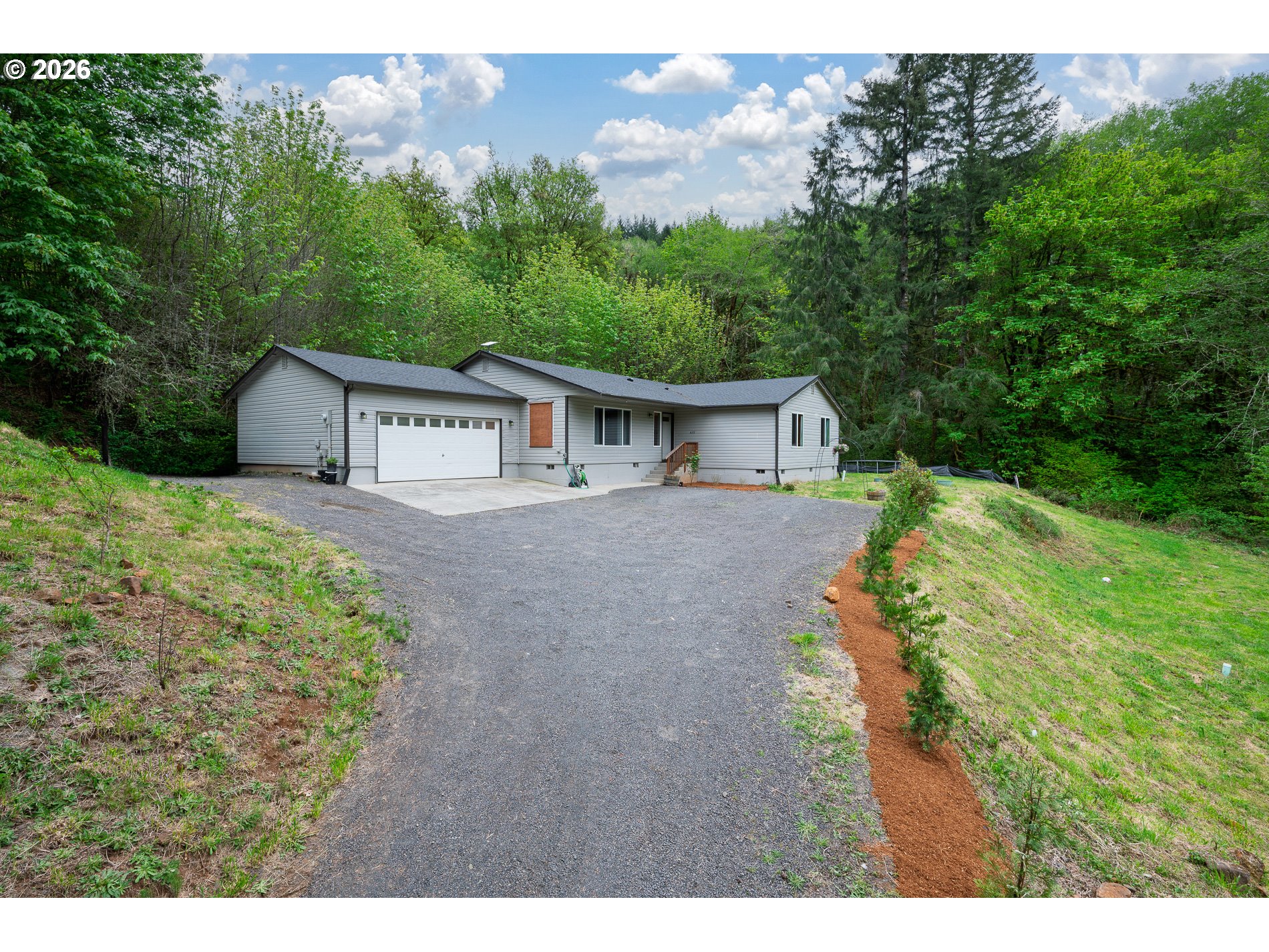 415 McKee Road Castle Rock, WA 98611 - Photo 4 of 28 Gallery Image 4