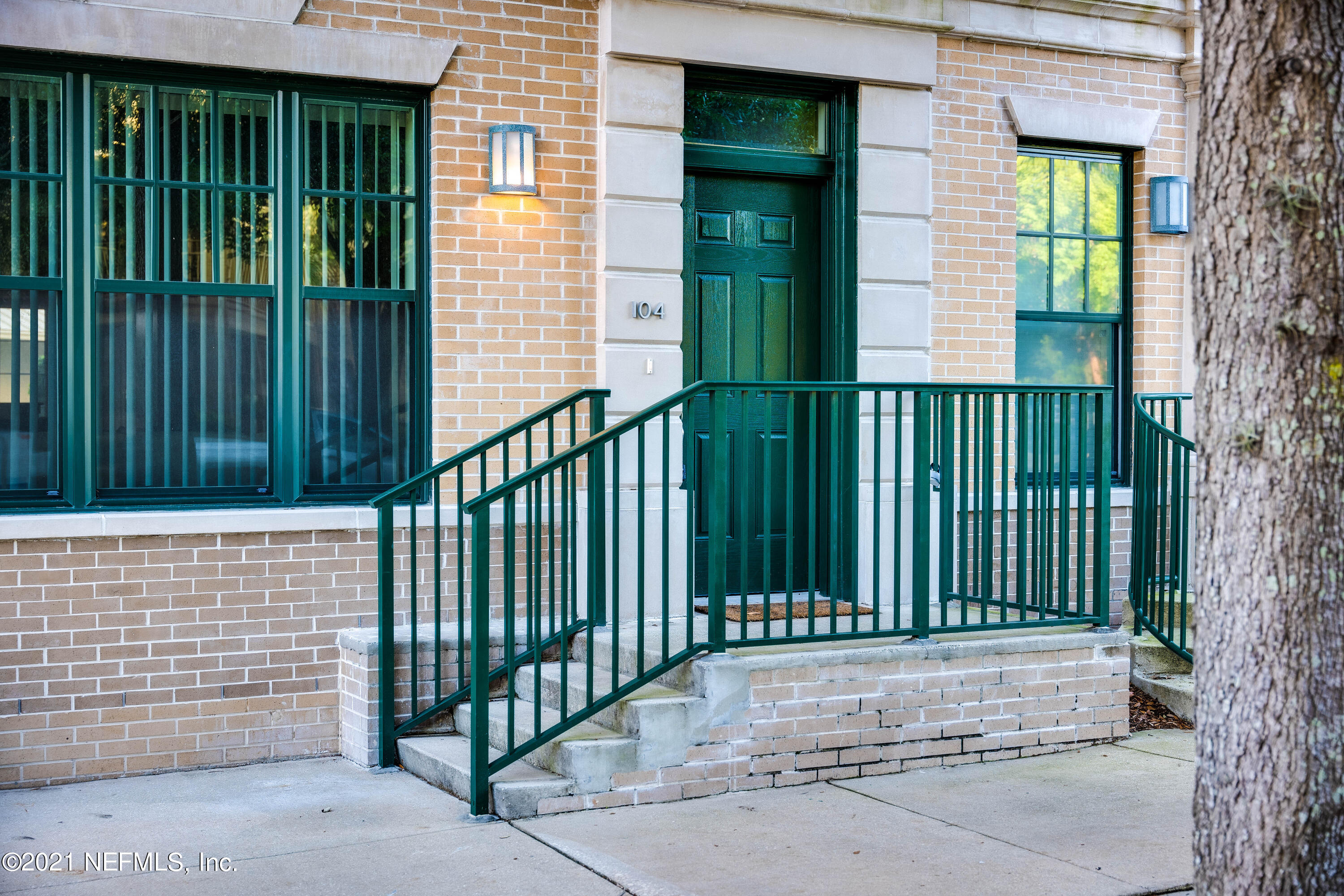 1661 Riverside Avenue, Unit 104 Jacksonville, FL 32204 - Photo 1 of 33 Entrance