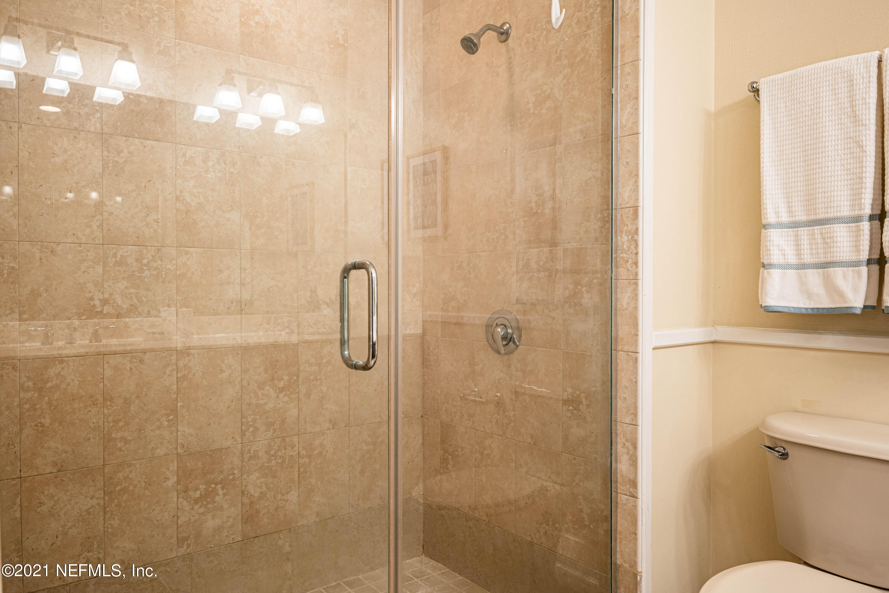 1661 Riverside Avenue, Unit 104 Jacksonville, FL 32204 - Photo 18 of 33 Master Bath