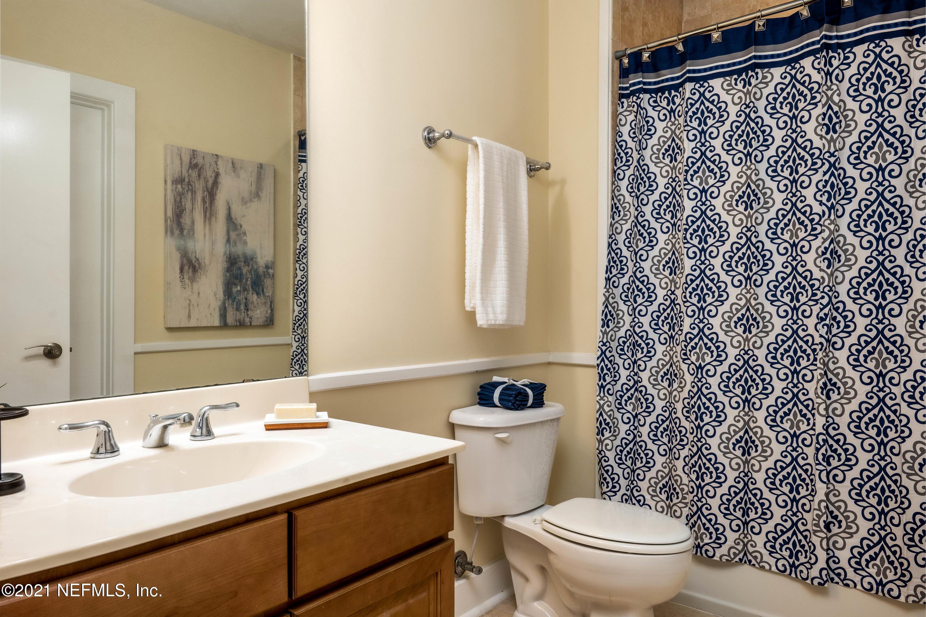 1661 Riverside Avenue, Unit 104 Jacksonville, FL 32204 - Photo 23 of 33 Guest Bath