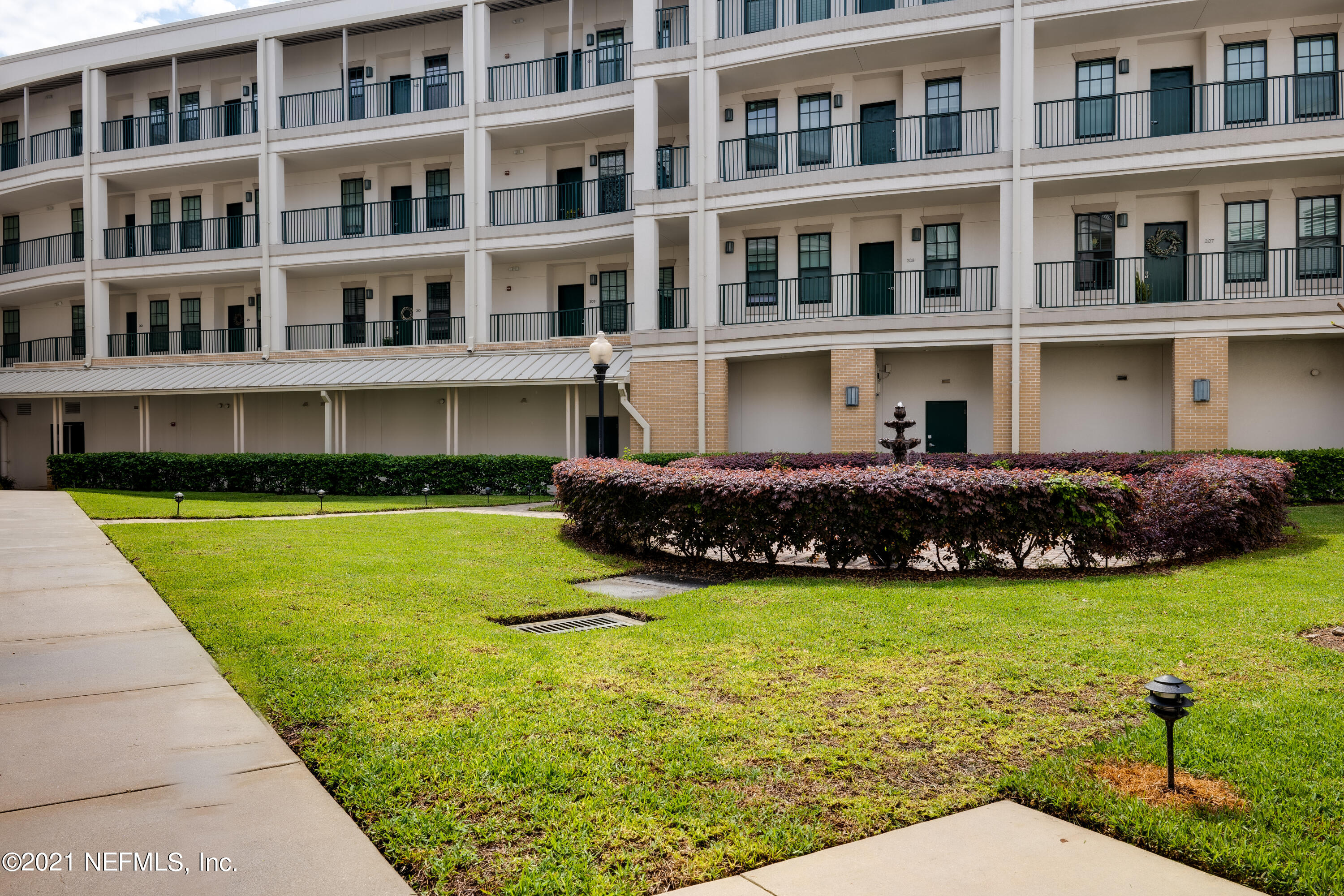 1661 Riverside Avenue, Unit 104 Jacksonville, FL 32204 - Photo 25 of 33 Building