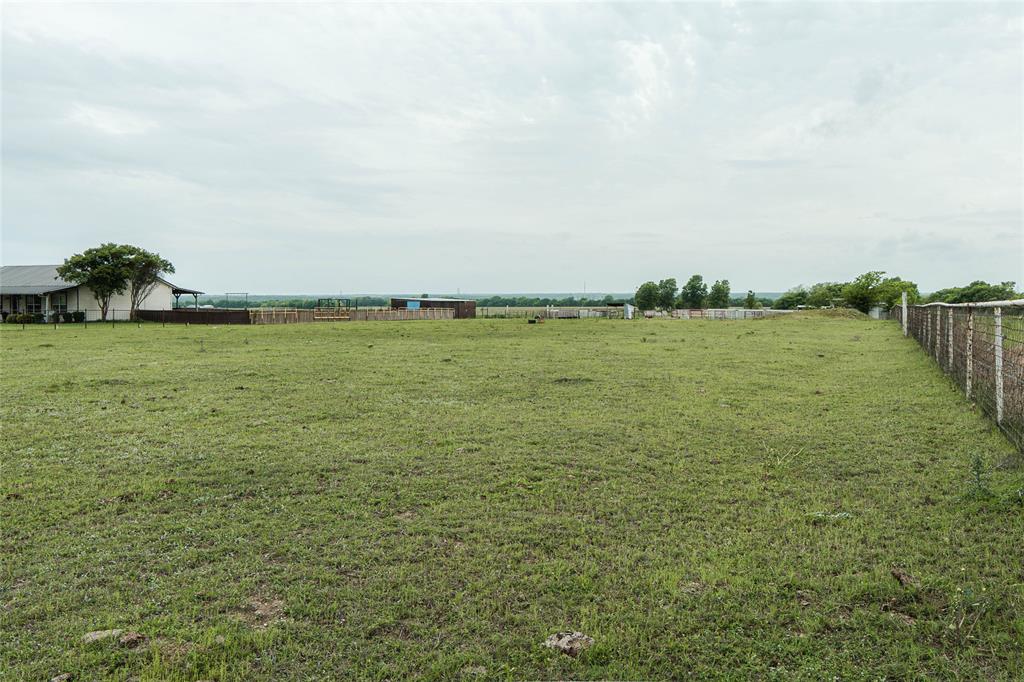 390 Anderson Road Waxahachie, TX 75167 - Photo 10 of 13 a view of an ocean and beach