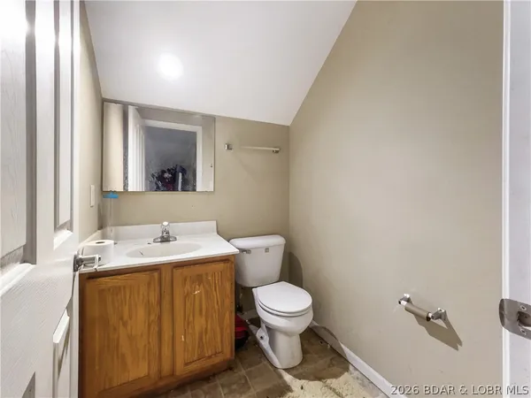 $299,500 | 150 Kinchlow Ranch Drive, Sunrise Beach, MO 65079