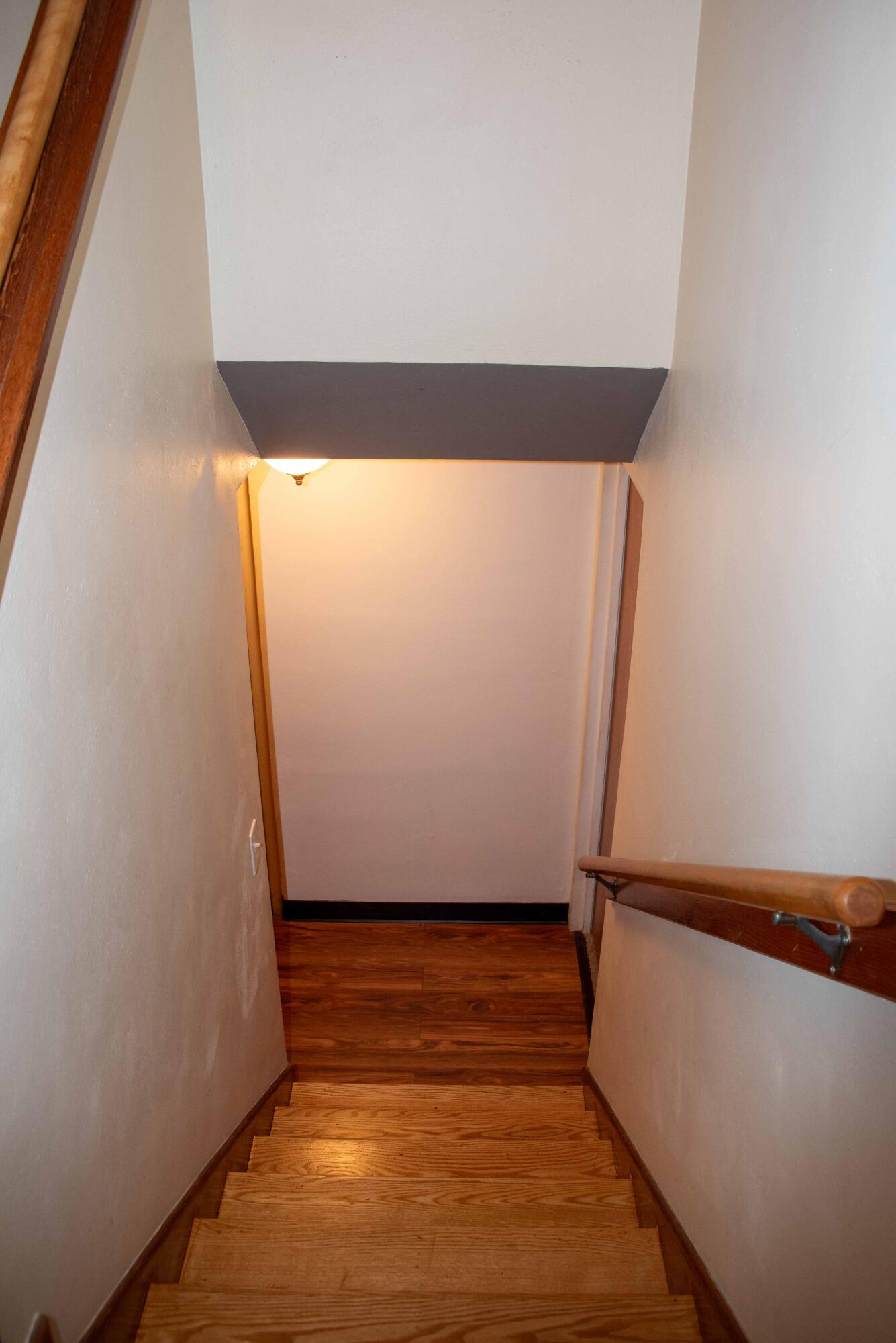 6038 Thornrose Road Roanoke, VA 24012 - Photo 5 of 68 6038 Thornrose-5