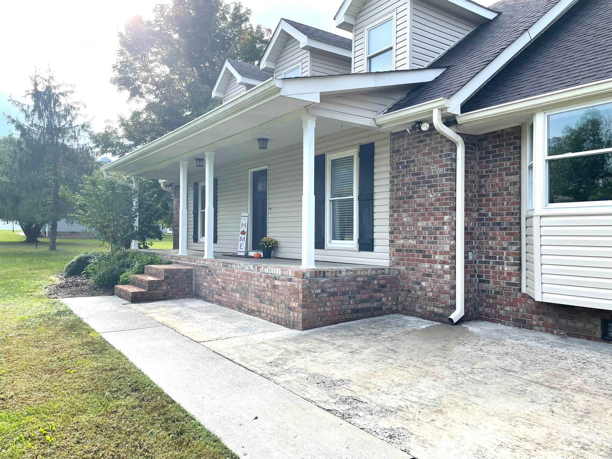 7219 Sylar Road Ooltewah, TN 37363 - Photo 3 of 29 IMG_3053