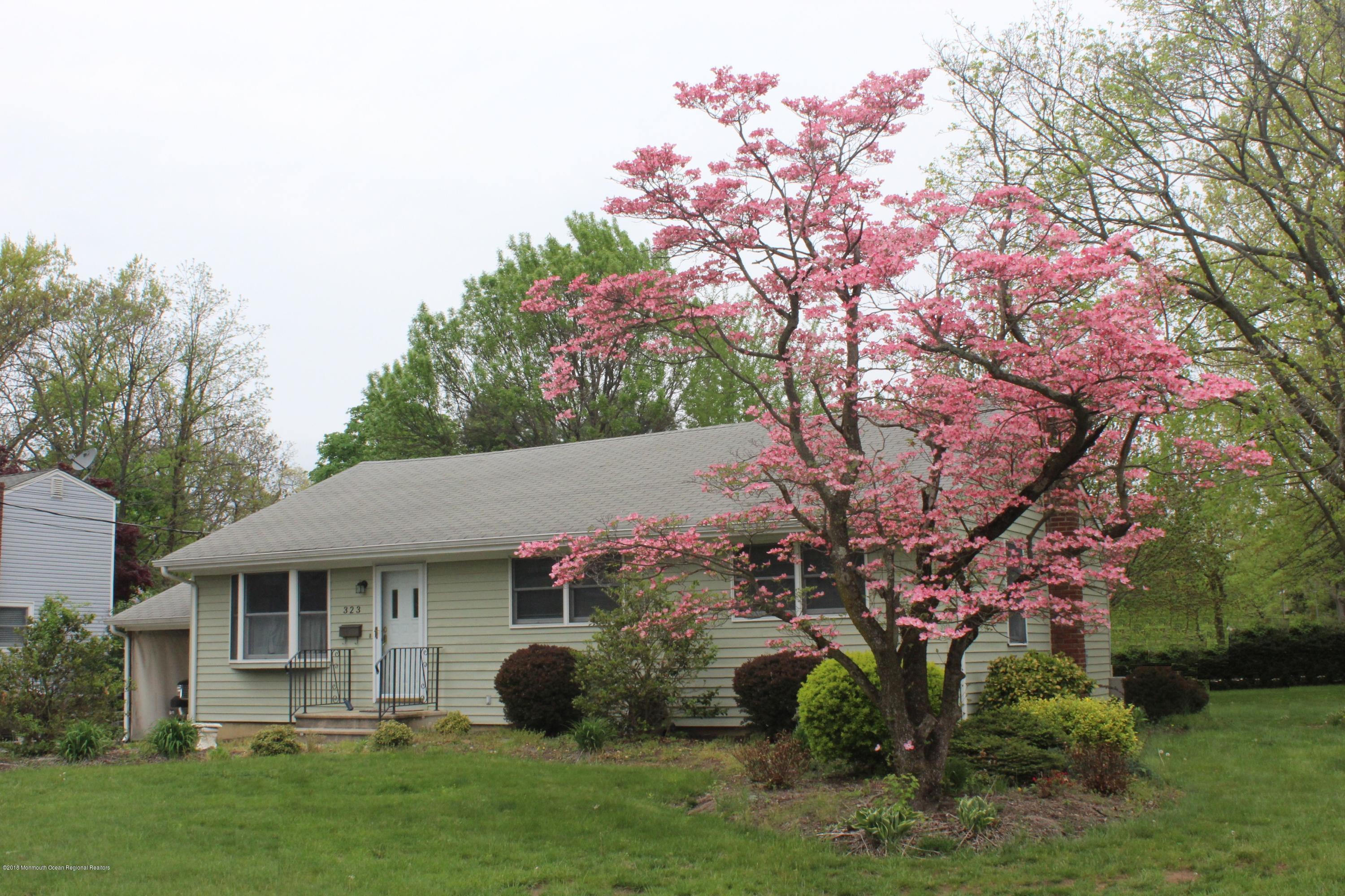323 Edgemoor Road Belford, NJ 07718 - Photo 1 of 20 MID 323 Edgemoor Rd MAIN