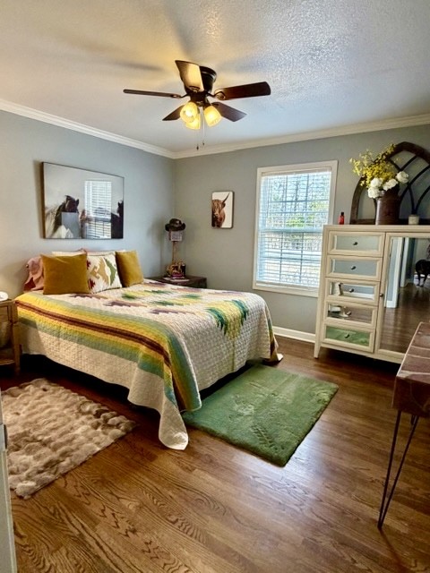 1198 Ed Sanders Road Lynchburg, TN 37352 - Photo 16 of 32 a bedroom with a bed and a window