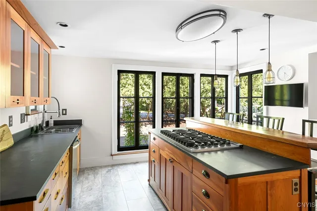 $1,299,000 | 91 East Genesee Street, Skaneateles, NY 13152