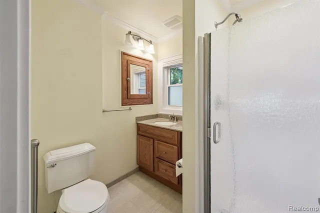 $3,000 | 624 East Main Street, Brighton, MI 48116