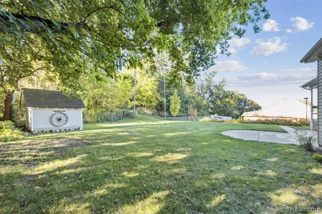 $3,000 | 624 East Main Street, Brighton, MI 48116