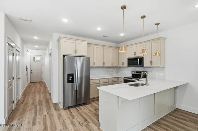 $2,200 | 924 Grace Avenue, Panama City, FL 32401