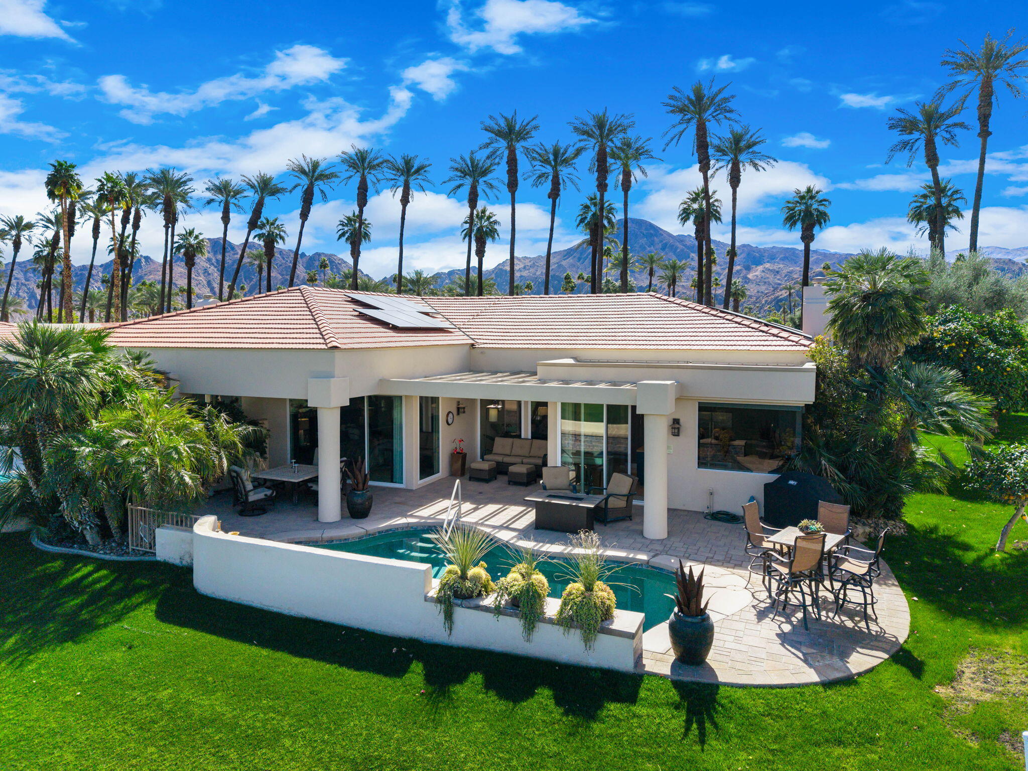 75540 Vista Del Rey Indian Wells, CA 92210 - Photo 1 of 47 8-web-or-mls-BLWVistaDelRey_OPMG_0225_00
