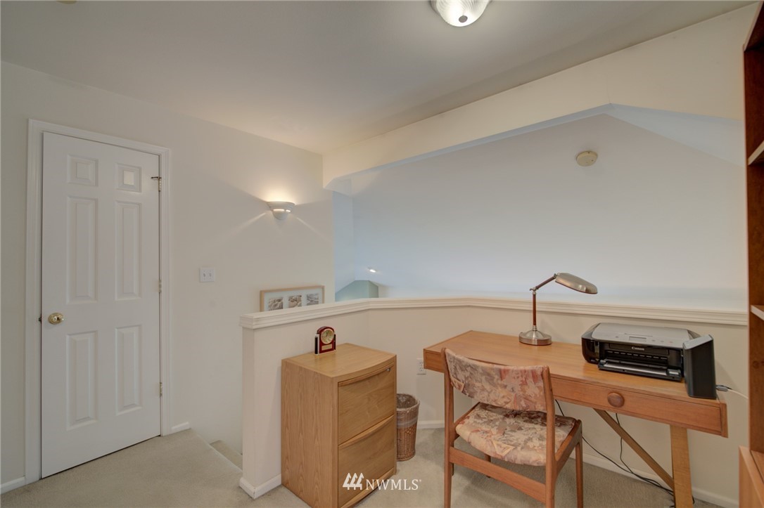 5009 Talbot Place South, Unit D Renton, WA 98055 - Photo 17 of 34 Gallery Image 17