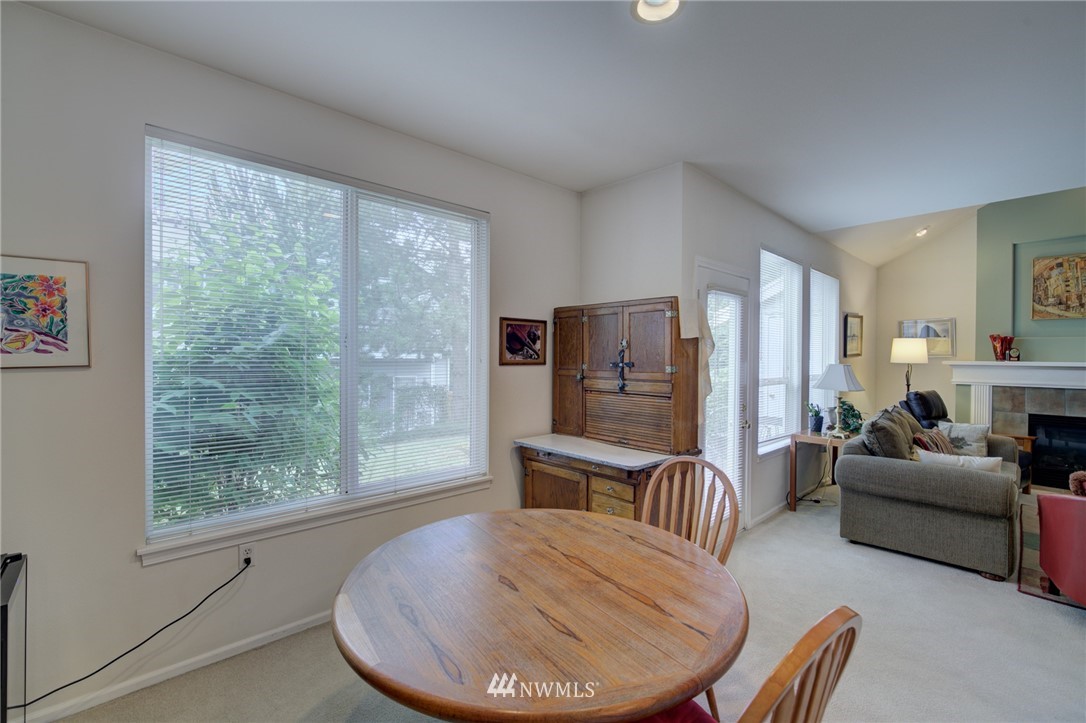 5009 Talbot Place South, Unit D Renton, WA 98055 - Photo 10 of 34 Gallery Image 10