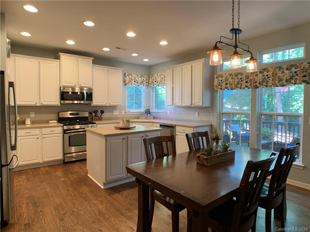 1059 Sharon Lee Avenue Fort Mill, SC 29708 - Photo 4 of 22