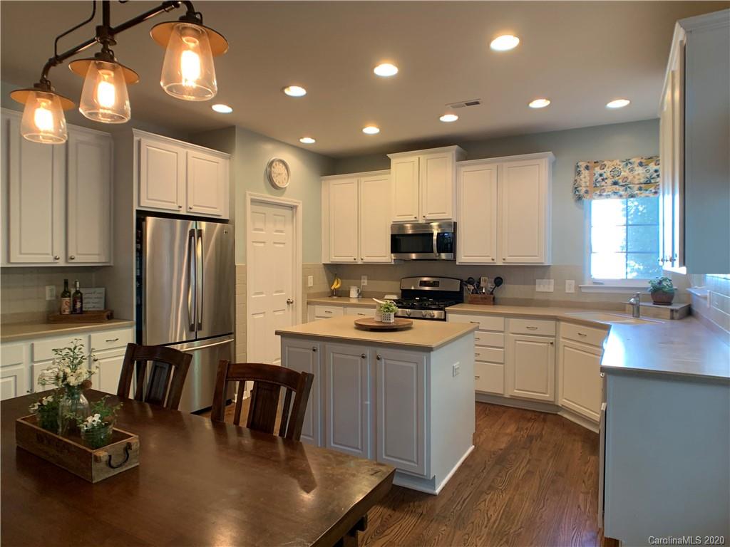 1059 Sharon Lee Avenue Fort Mill, SC 29708 - Photo 5 of 22
