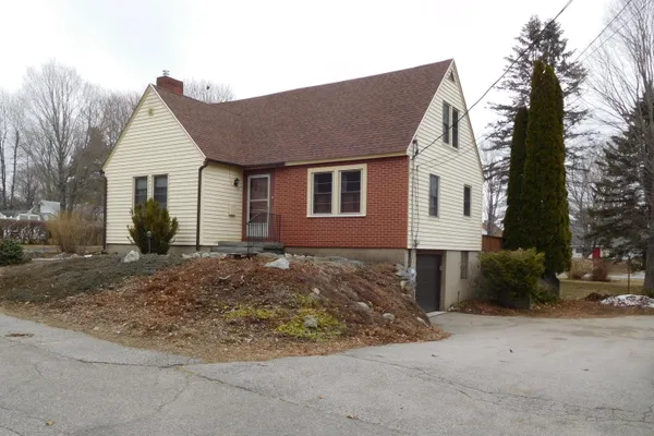 $369,000 | 7 Joy Street, Sanford, ME 04083