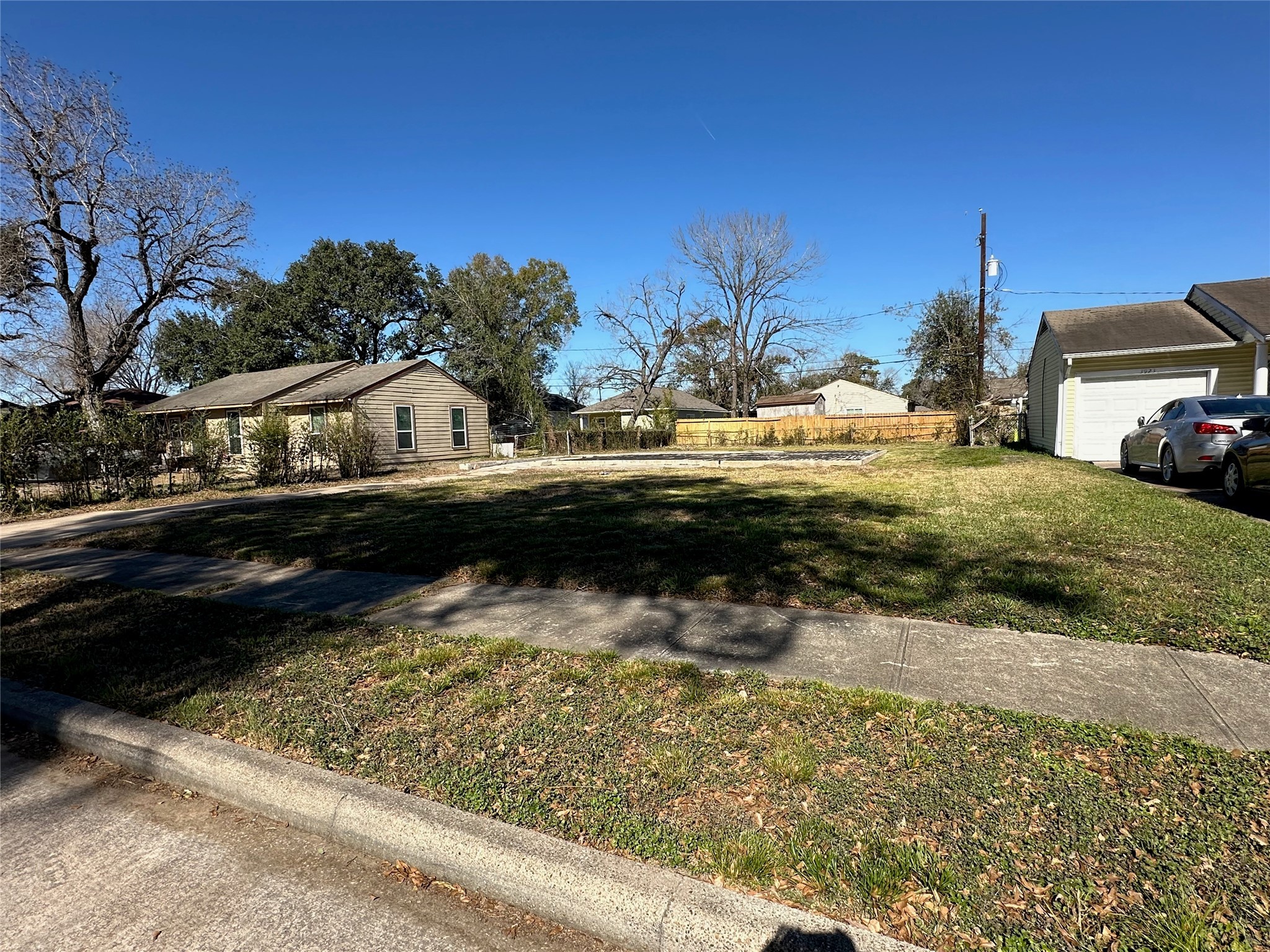 3919 Zephyr Street Houston, TX 77021 - Photo 9 of 14