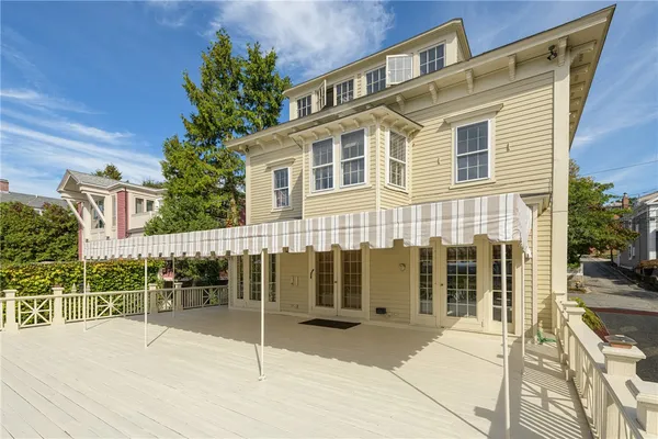 $2,195,000 | 98 Congdon Street, Providence, RI 02906
