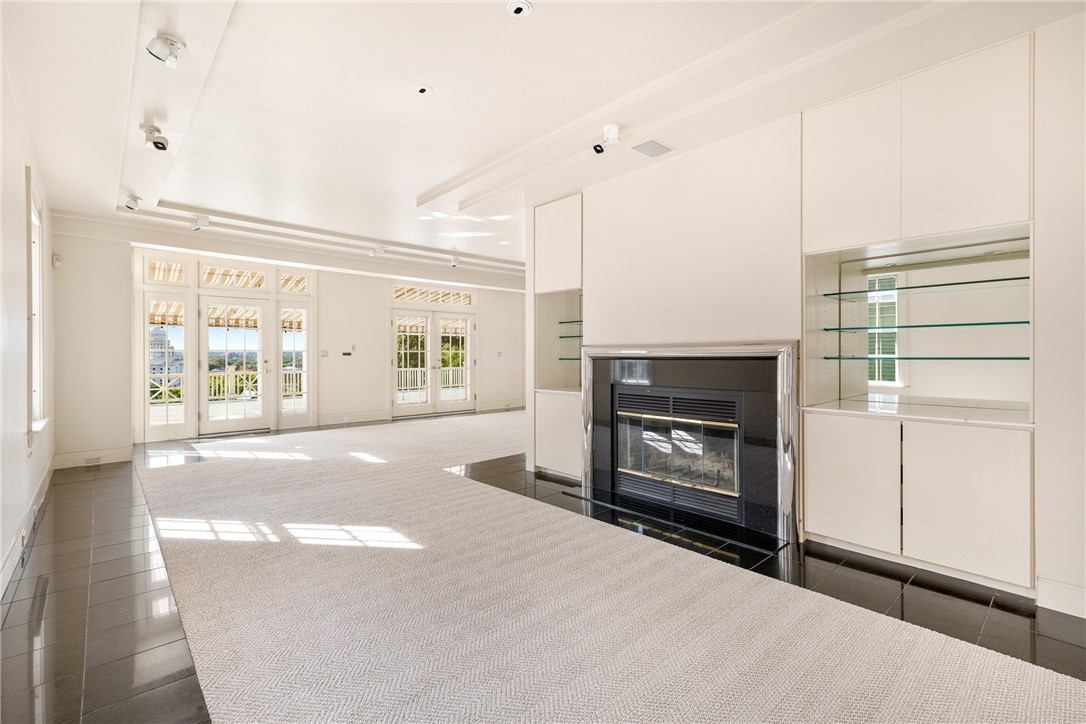 98 Congdon Street Providence, RI 02906 - Photo 9 of 35