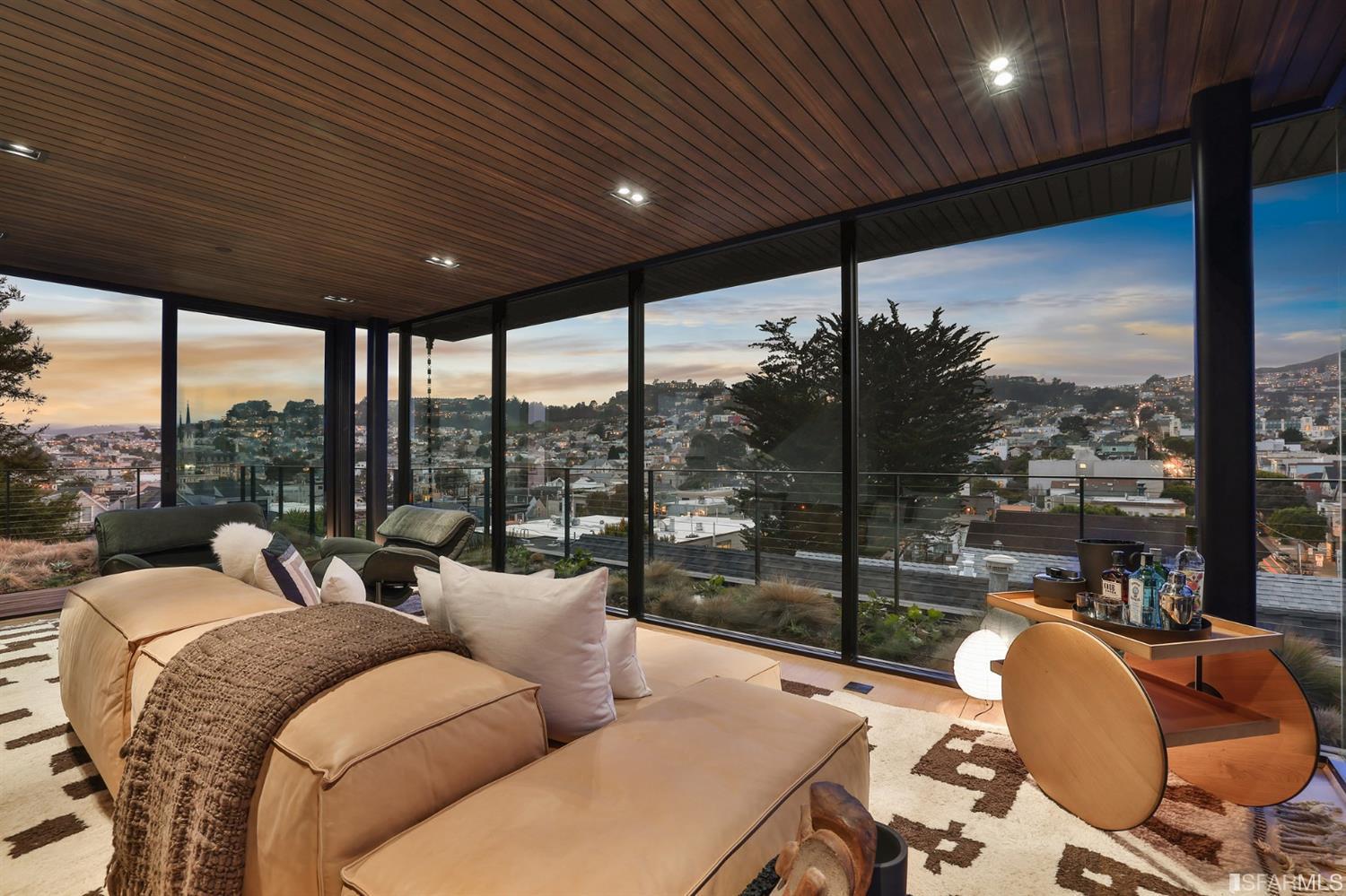 41 Clipper Street San Francisco, CA 94114 - Photo 3 of 44