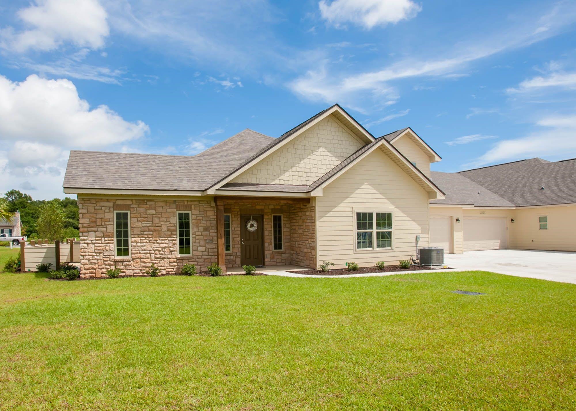 303 Holmes Avenue Foley, AL 36535 - Photo 1 of 10