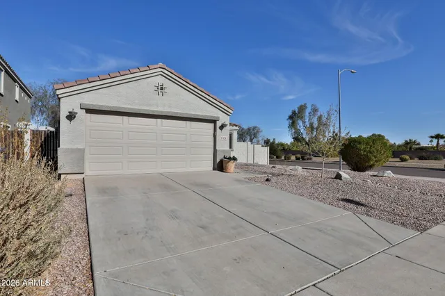 $1,850 | 17420 West Calavar Road, Surprise, AZ 85388