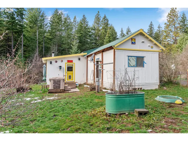 $365,000 | 627 Canyon Road, Lyle, WA 98635