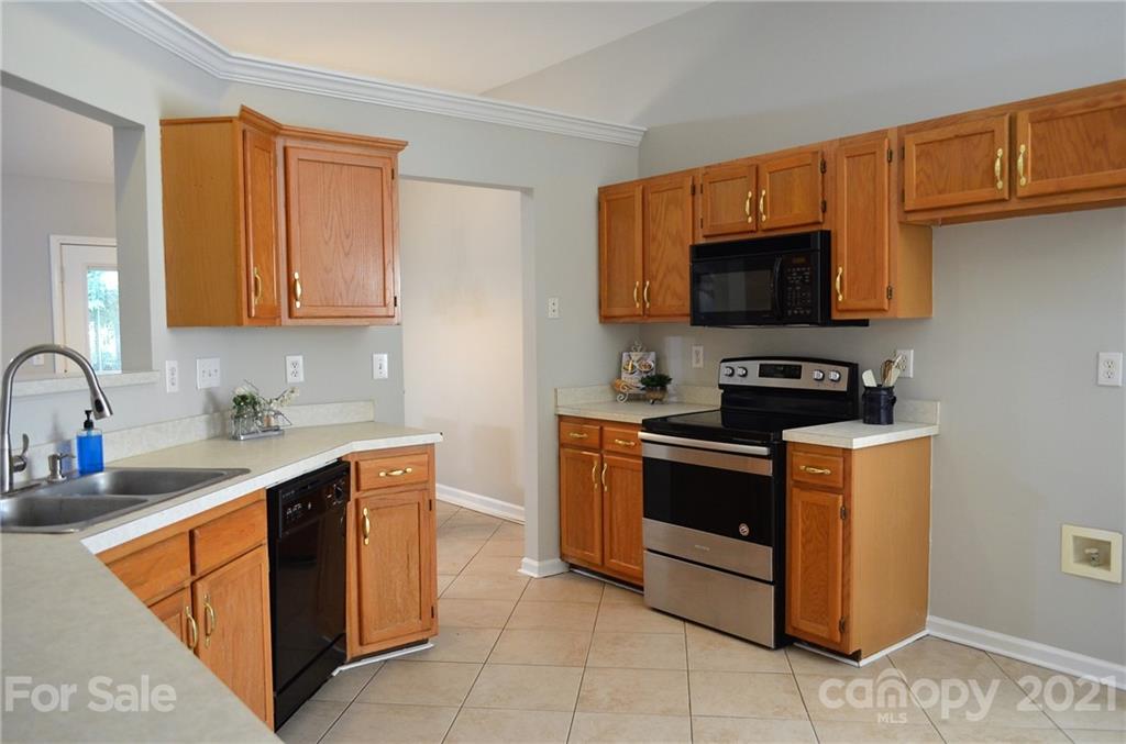 12322 Cardinal Point Road Charlotte, NC 28269 - Photo 15 of 48 Gallery Image 15