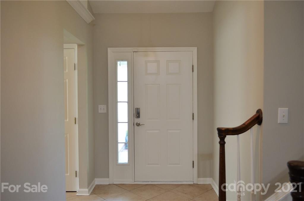12322 Cardinal Point Road Charlotte, NC 28269 - Photo 3 of 48 Gallery Image 3
