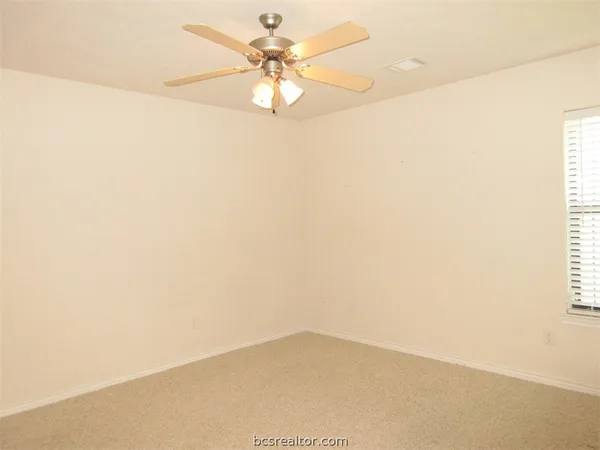 $2,100 | 1105 Hopewell Court, College Station, TX 77845