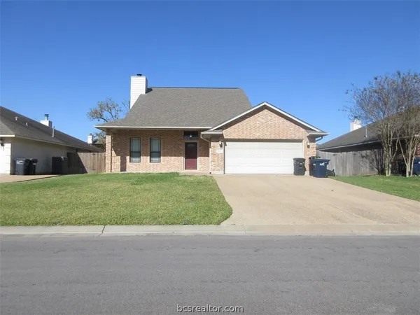 $2,100 | 1105 Hopewell Court, College Station, TX 77845