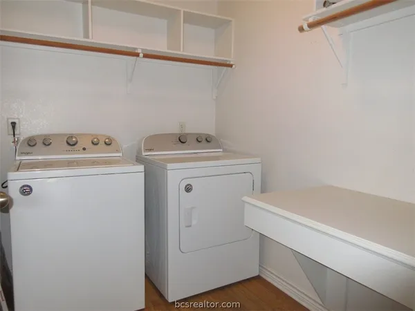 $2,100 | 1105 Hopewell Court, College Station, TX 77845