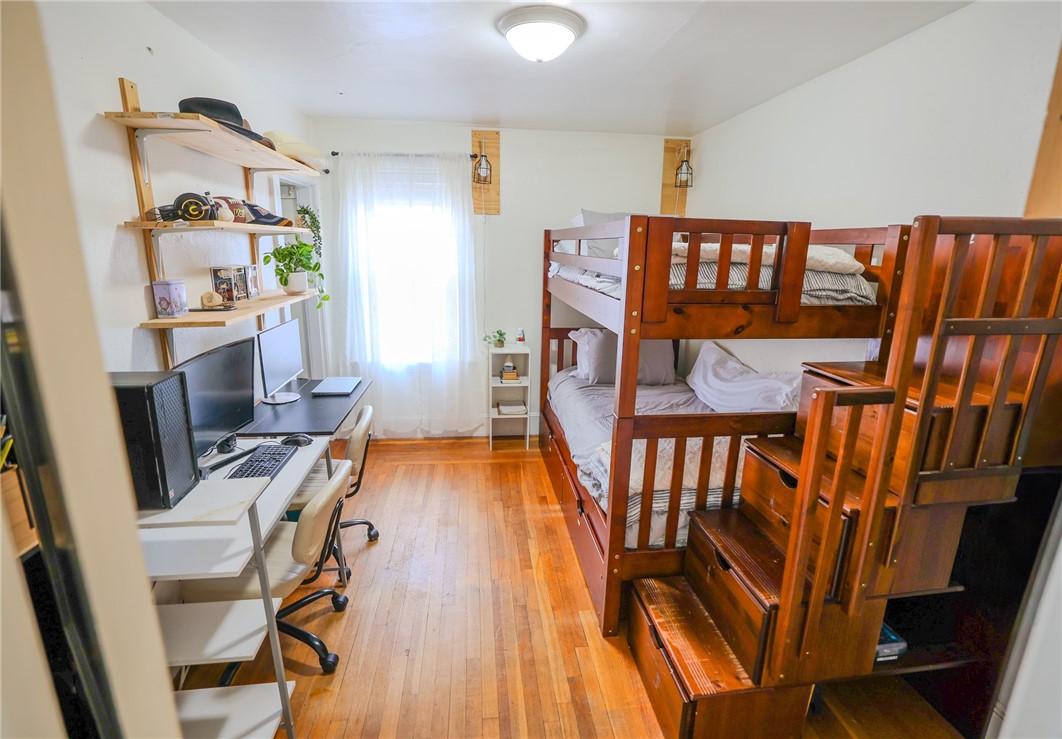 28 Sylvan Avenue Cranston, RI 02905 - Photo 14 of 29