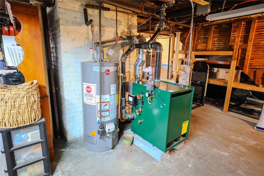 28 Sylvan Avenue Cranston, RI 02905 - Photo 25 of 29