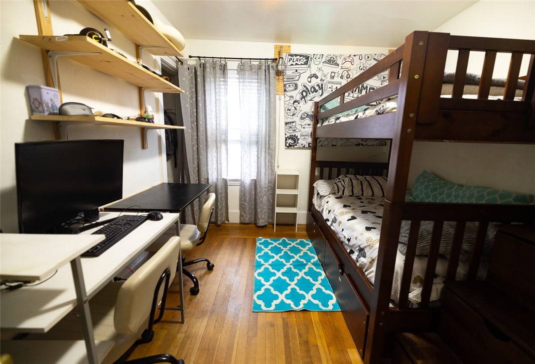 28 Sylvan Avenue Cranston, RI 02905 - Photo 29 of 32