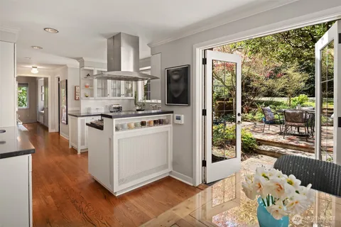 $3,975,000 | 115 Dorffel Drive East, Seattle, WA 98112