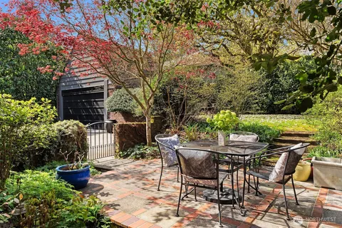 $3,975,000 | 115 Dorffel Drive East, Seattle, WA 98112